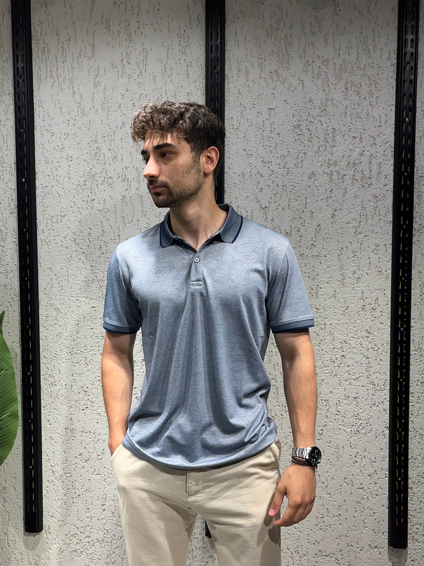 Soğuk Mavi Polo Yaka